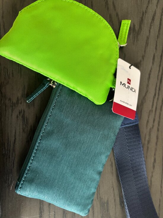 Mundi Handbags - Mundi Wristlet 3pc NWT